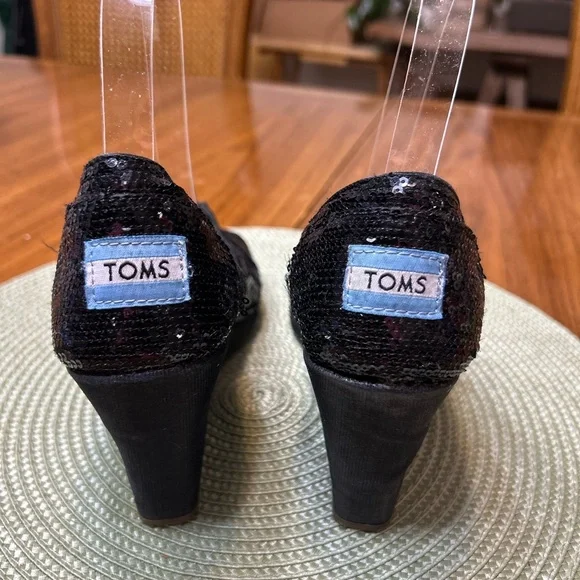 Toms Black Sequin Wedges - Picture 8 of 10